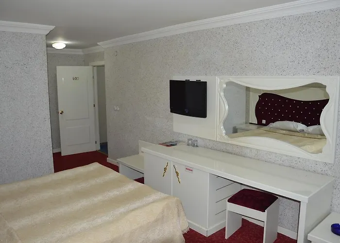 ホテル Grand Midyat 3*