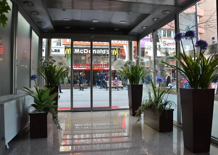 ホテル Grand Midyat 3*