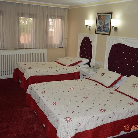 Grand Midyat Hotel