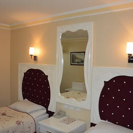 Grand Midyat Hotel